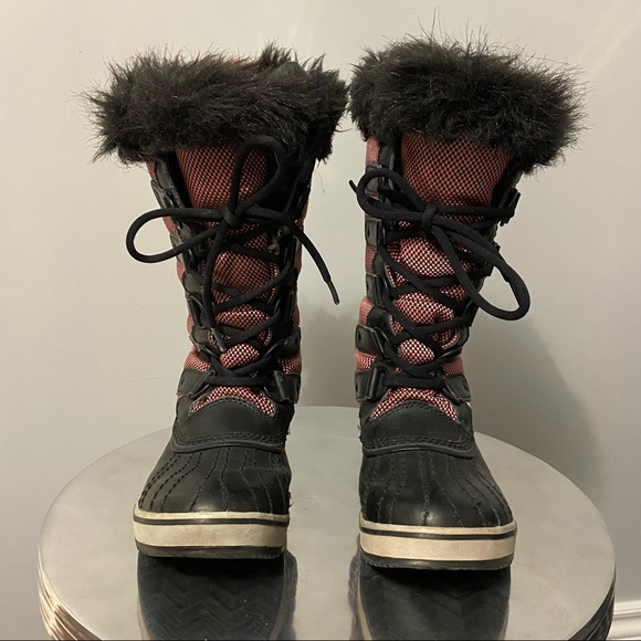 Sorel Boots - Picture 9 of 9